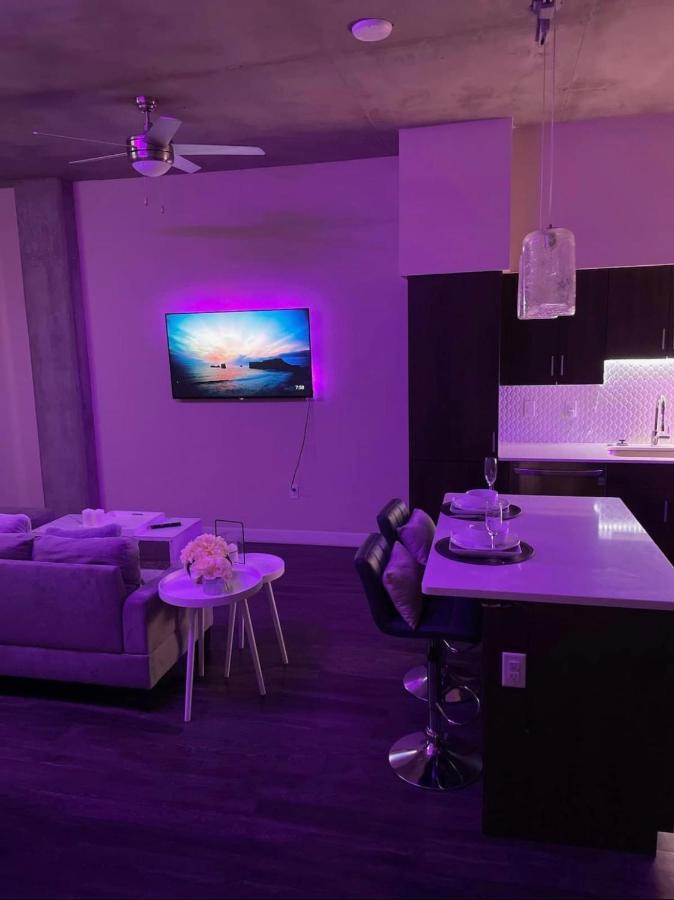 Couples Getaway Highrise Dwntown Phx Skyline Views Apartment Phoenix Luaran gambar